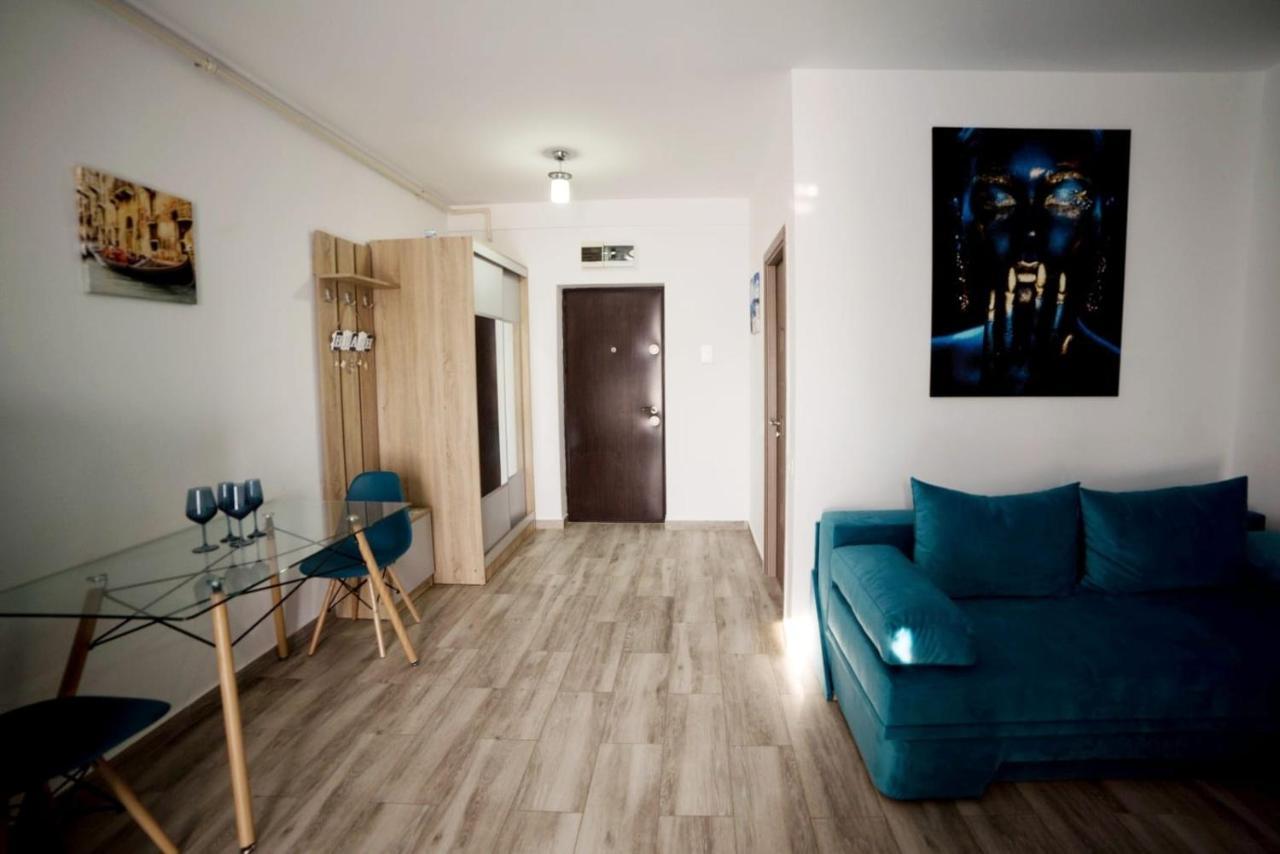 Kazeboo Beach Apartment Năvodari Eksteriør billede